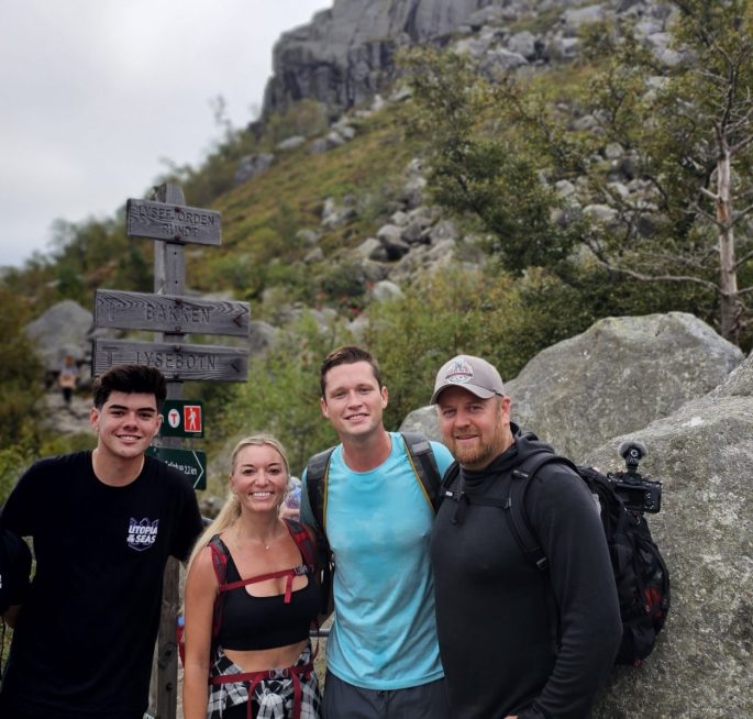 Diego-alex-trevor-chealsea-hiking-pulpit-rock-norway