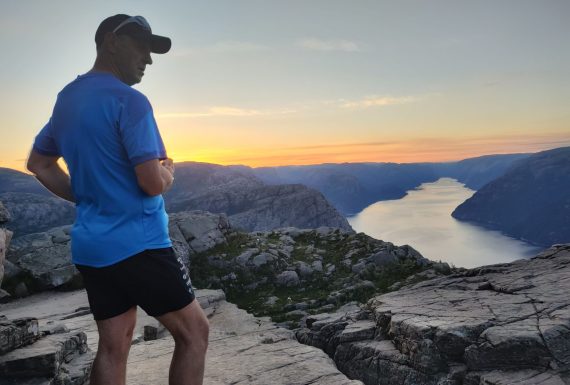morning-run-to-pulpit-rock-norway